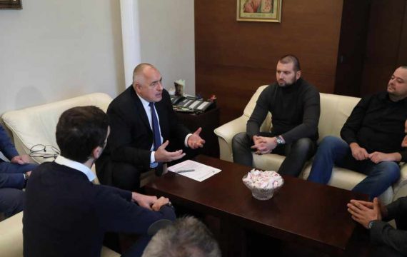 Борисов към левскарите: Плашите ме с бунтове