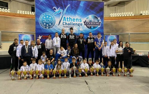 Бъргарски кикбоксьори със силно представяне в Атина