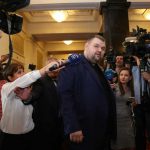 Хиндлиян и Тити Папазов защитиха дарението на Делян Пеевски за „Левски“