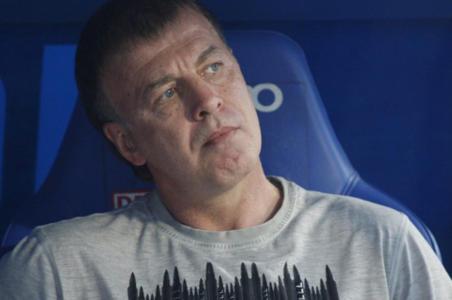 Ще получи ли Наско Сираков акциите на „Левски“?
