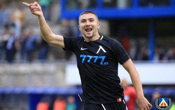Мартин Петков: Изживявам детска мечта с Левски! Гонзо е любимият ми футболист (ВИДЕО) | KotaSport
