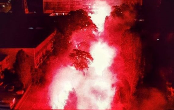 Феновете на Левски „запалиха“ „Герена“ с мощна заря и пирошоу за ЧРД (ВИДЕО) | KotaSport