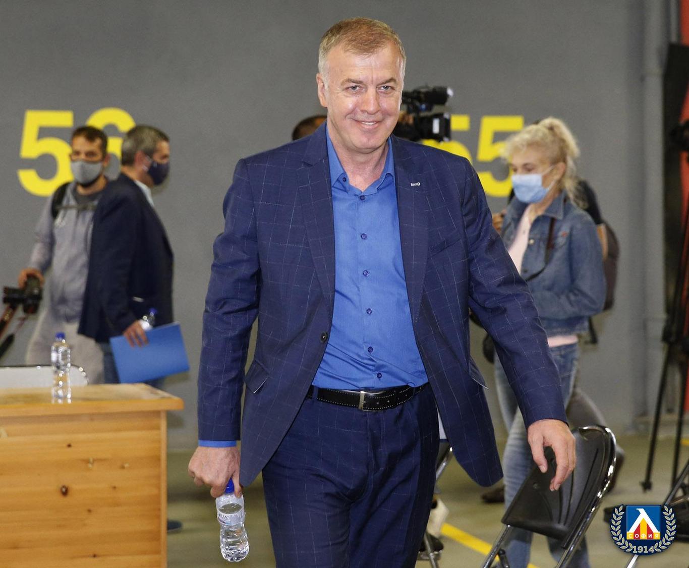 Сираков разкри първите стъпки за излизане от кризата и отсече: Не мога да обещая и 1000 лв. заплата (ВИДЕО) | KotaSport