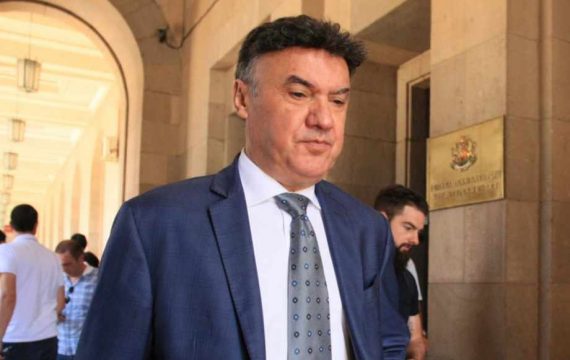 Боби Михайлов се отзова на разпит в прокуратурата заради Димитър Бербатов