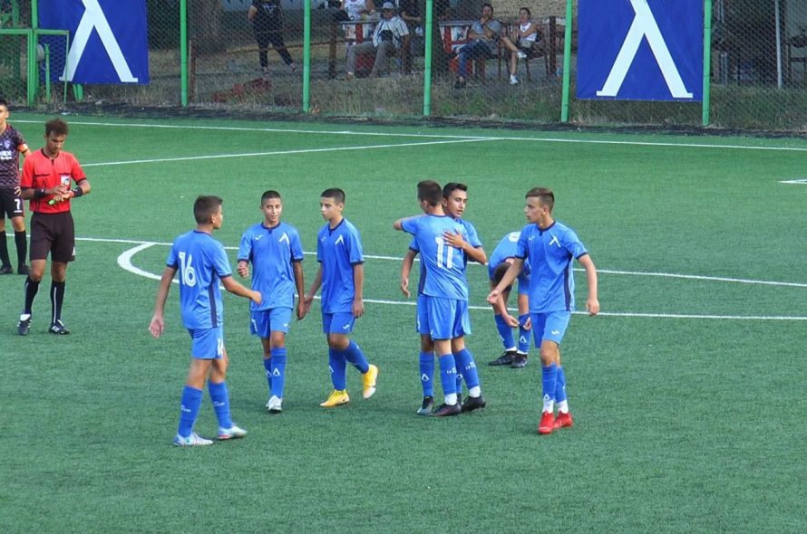 Левски U15 потегли с разгром с любимо число над Звезденбург (ВИДЕО) | KotaSport