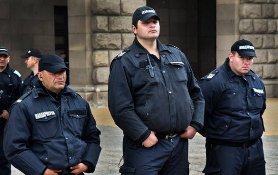 Засилени мерки за сигурност заради футболната среща между ЦСКА и Левски