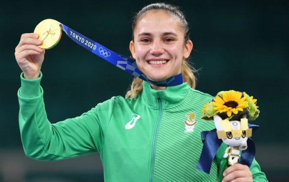 Стойка Кръстева и Ивет Горанова заслужиха приза „Спортен Икар“ за 2021 г.